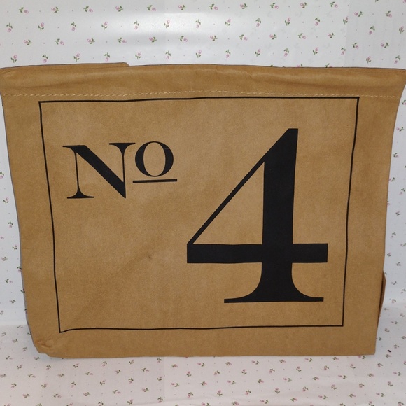 SANTA  BARBARA DESIGN:  NO 4 Washable Sturdy Storage Tote / Shopper / Organizer - Picture 3 of 6